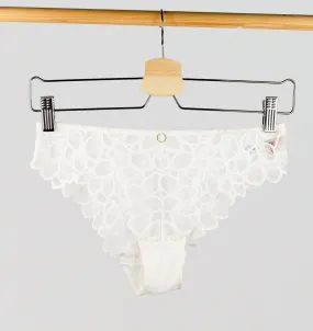 Abstract petal lace brazillian [Ivory]