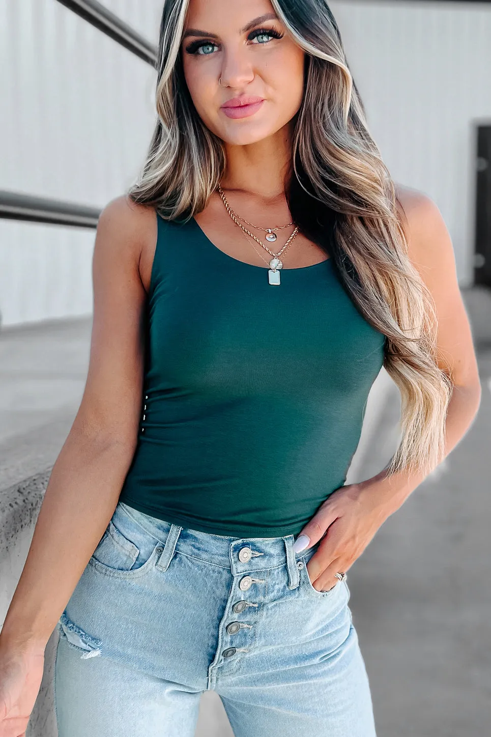 Always There Slightly Crop Tank Top (Hunter Green)