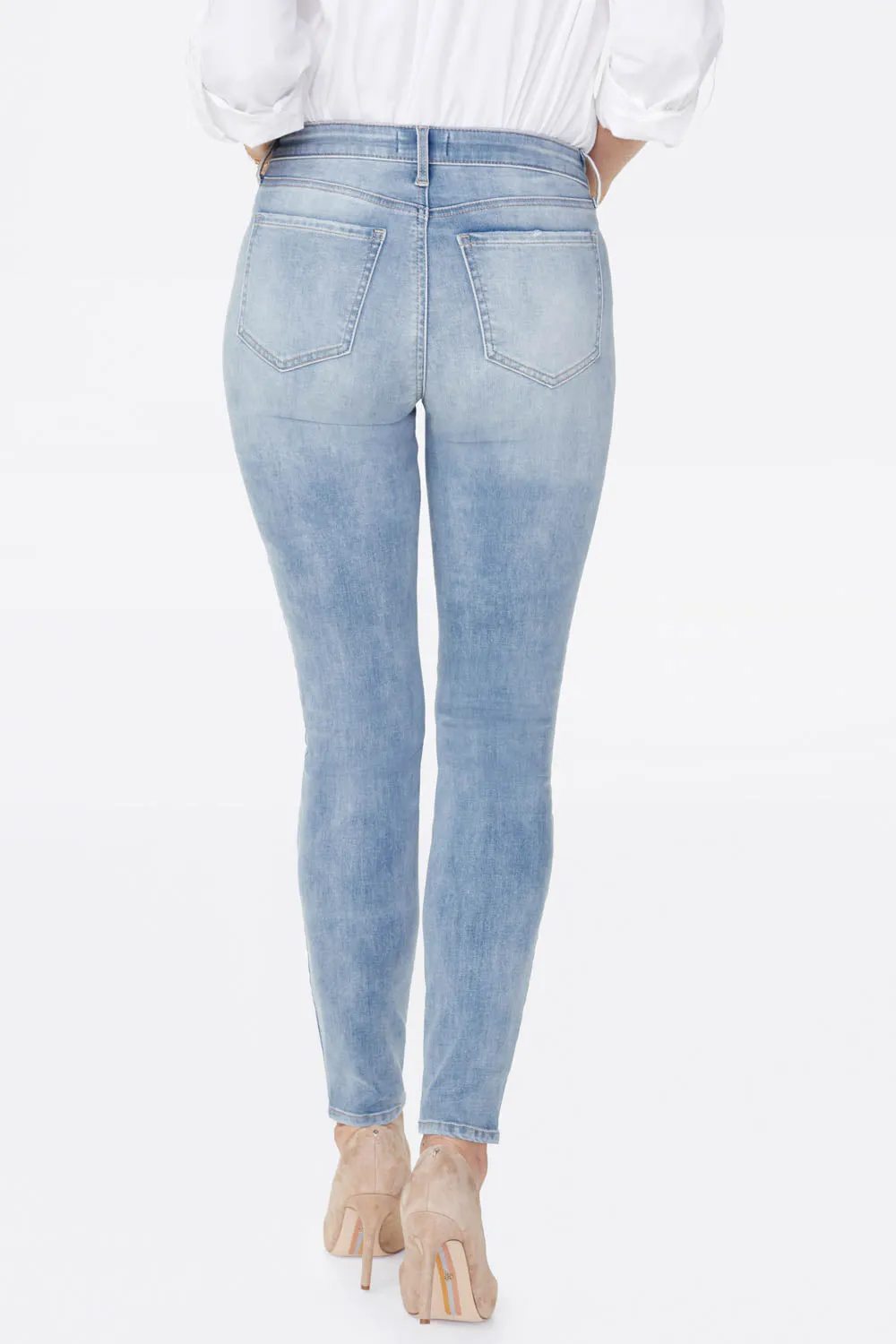 Ami Skinny Jeans In Petite - Biscayne