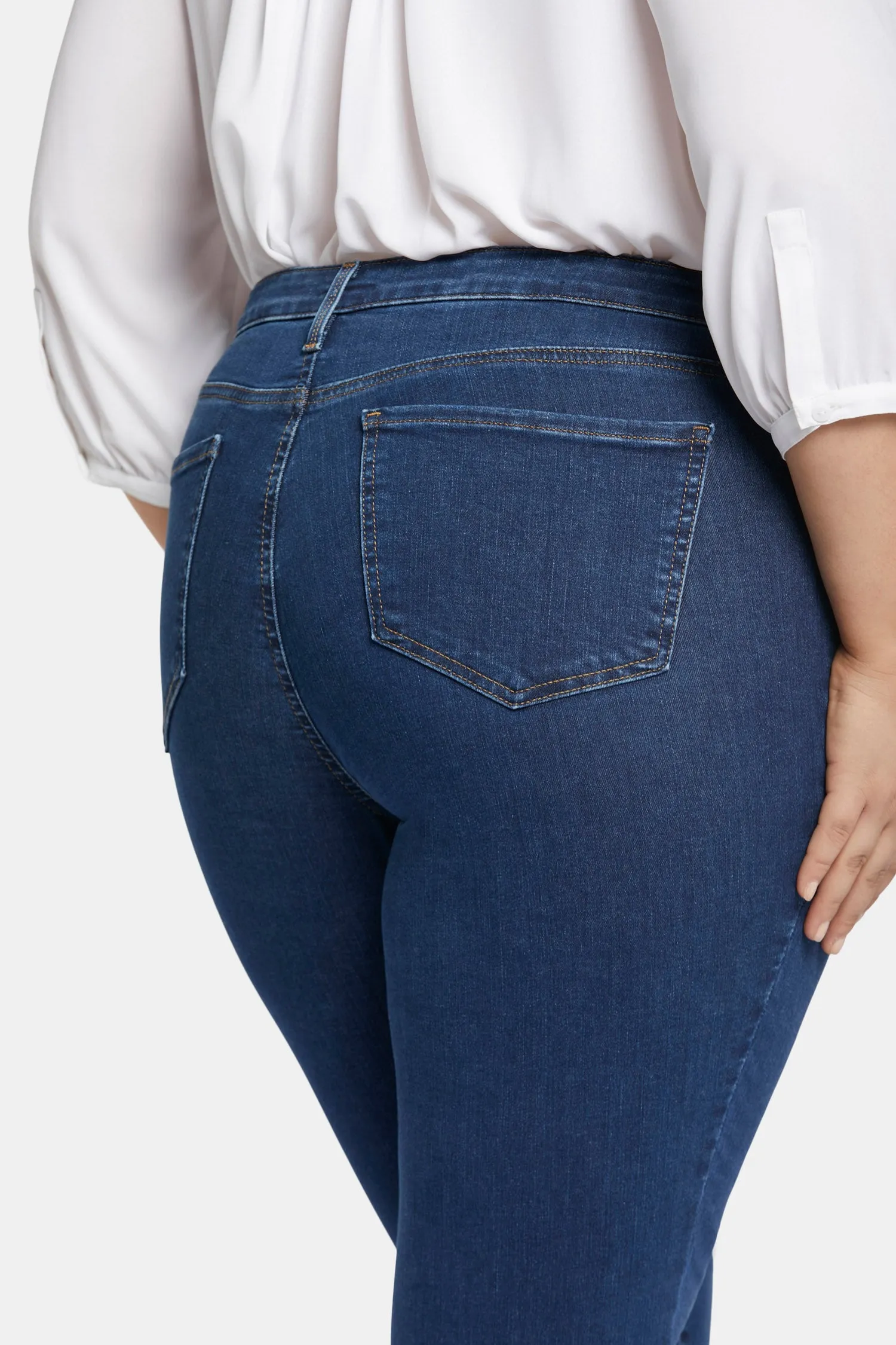 Ami Skinny Jeans In Plus Size - Quinn