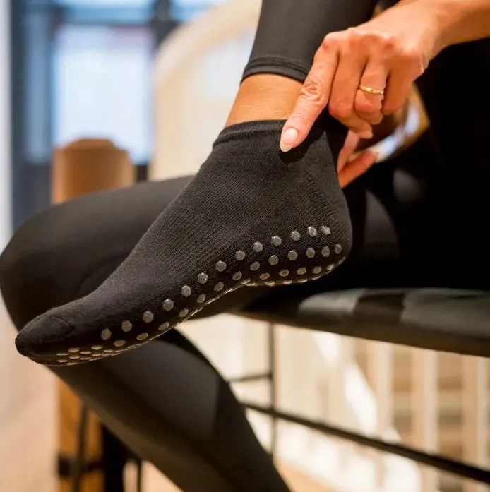 Ankle Grip Socks (Barre / Pilates)