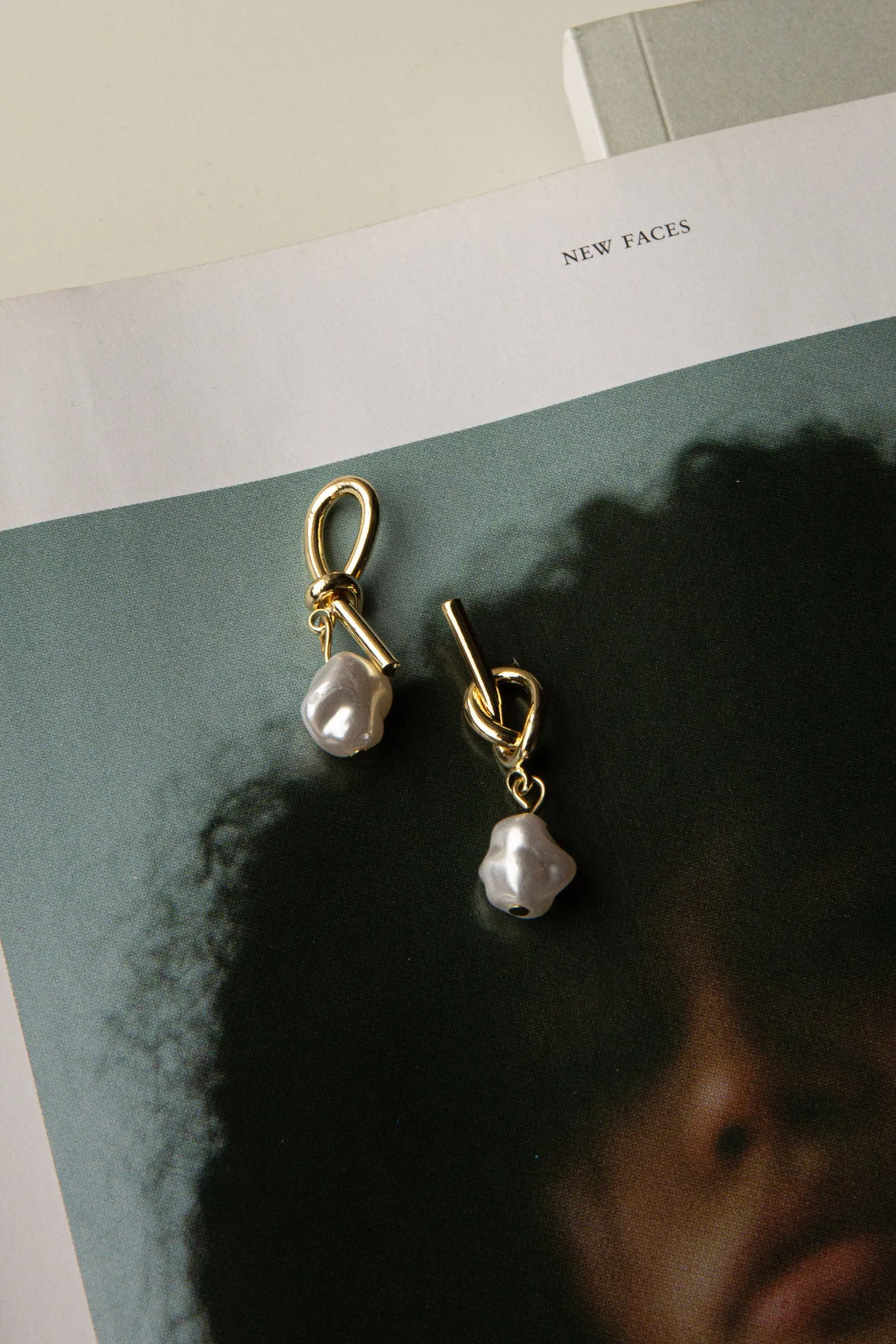 Ariel Pearl Drop Earrings Gold