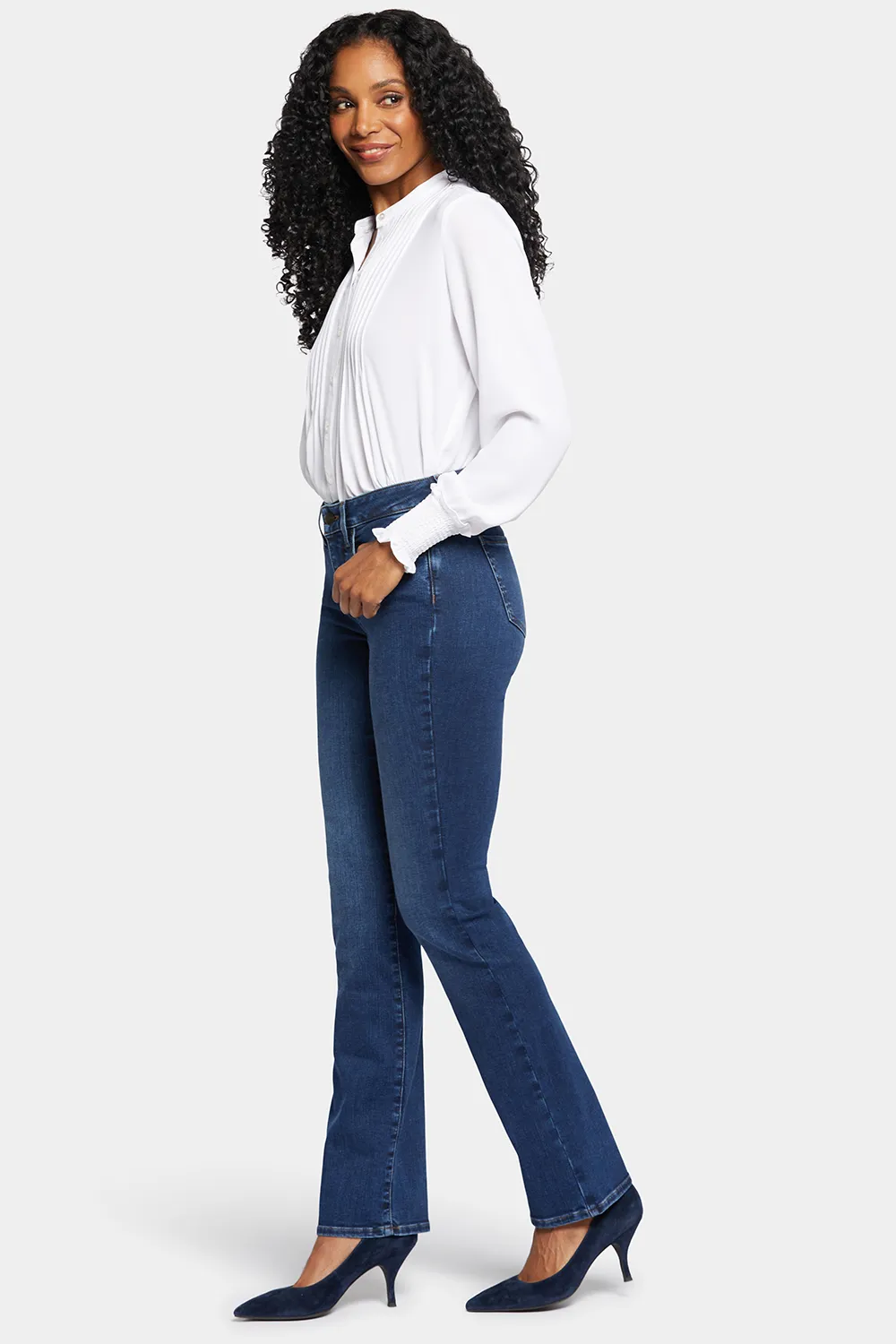 Barbara Bootcut Jeans In Petite - Cooper