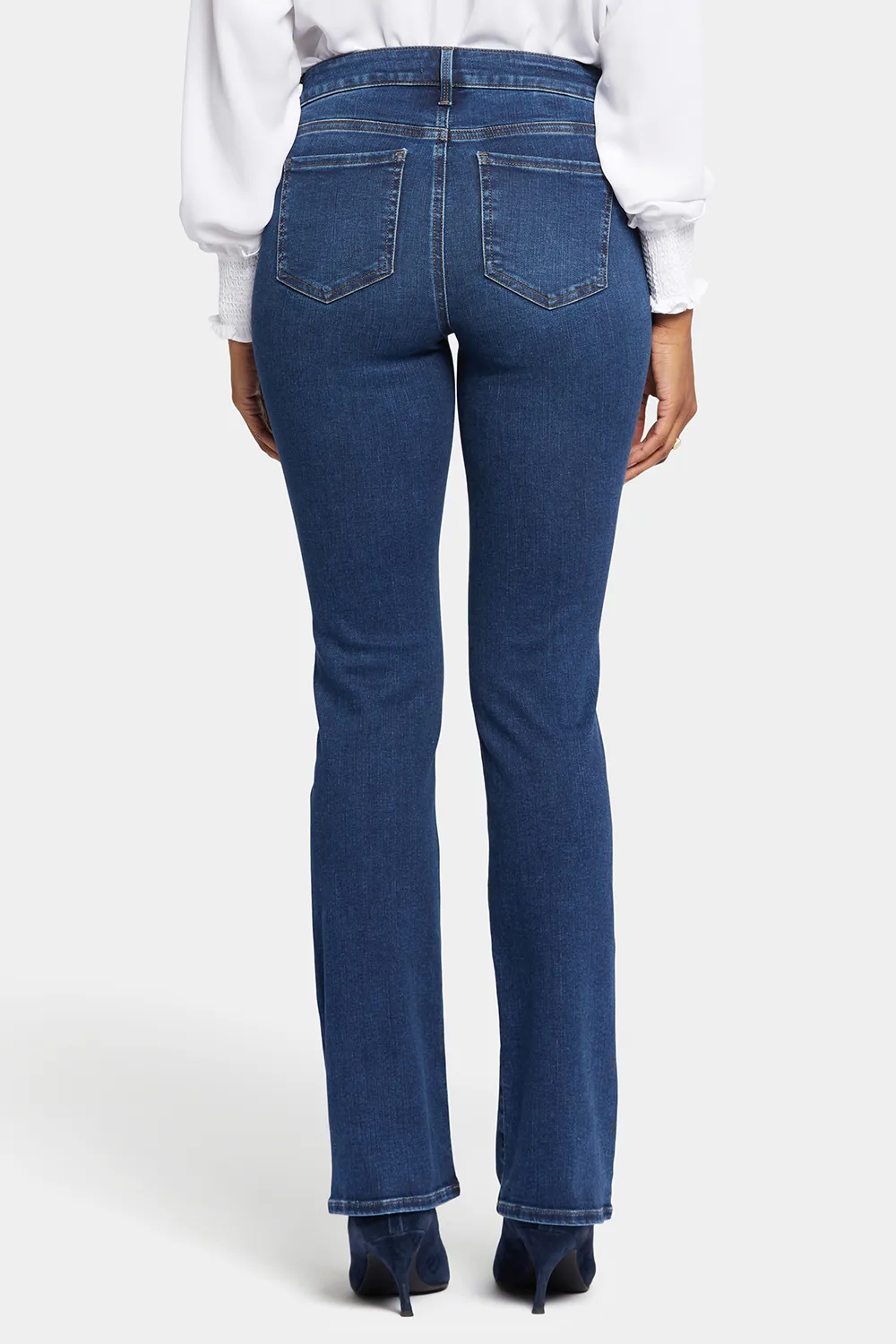 Barbara Bootcut Jeans In Petite - Cooper