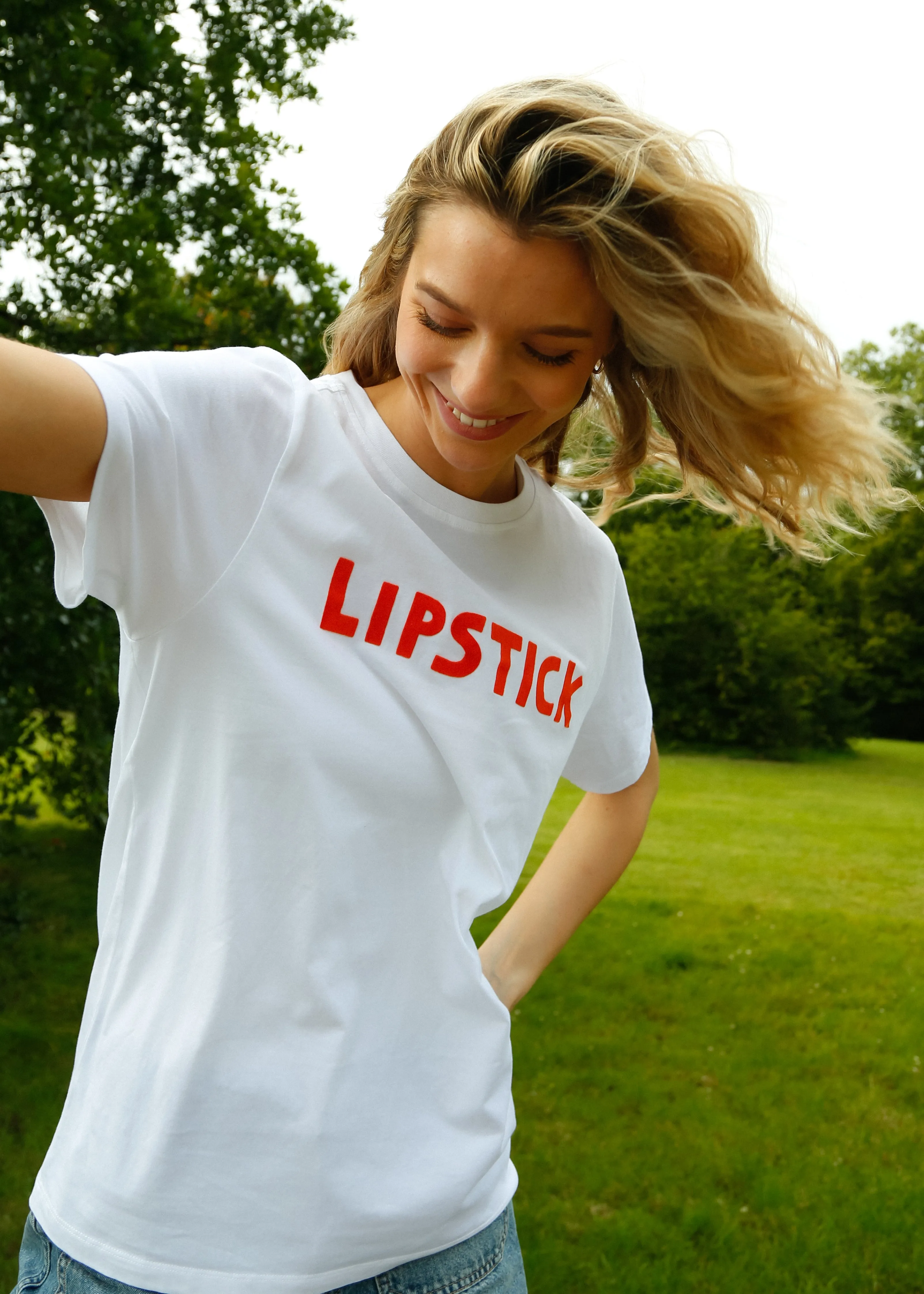 BF Velvet Lipstick Tee in White