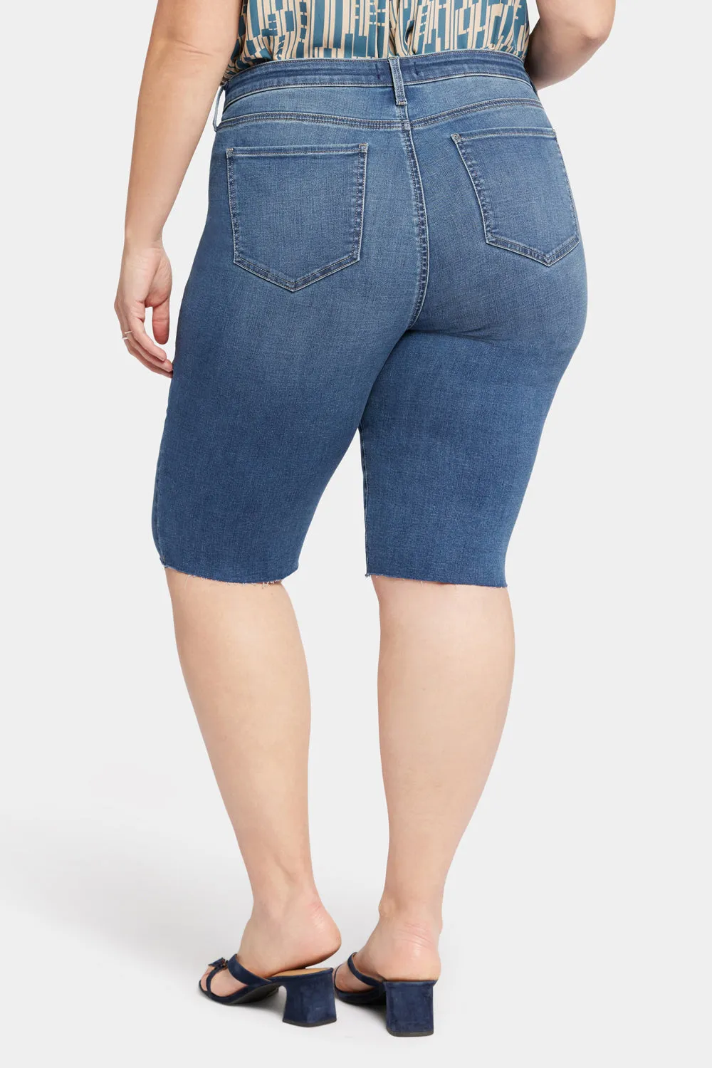 Bike Capri Jeans In Plus Size - Awakening