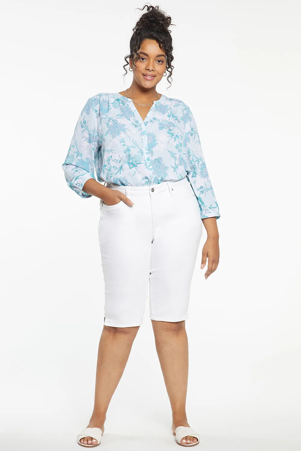 Bike Capri Jeans In Plus Size - Optic White