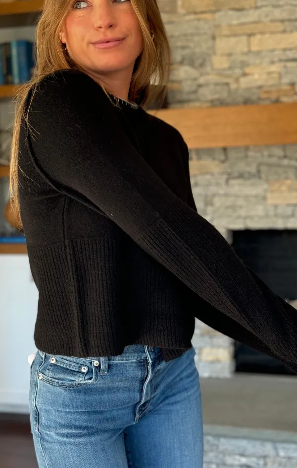 Cashmere Crewneck with Contrast Stitching