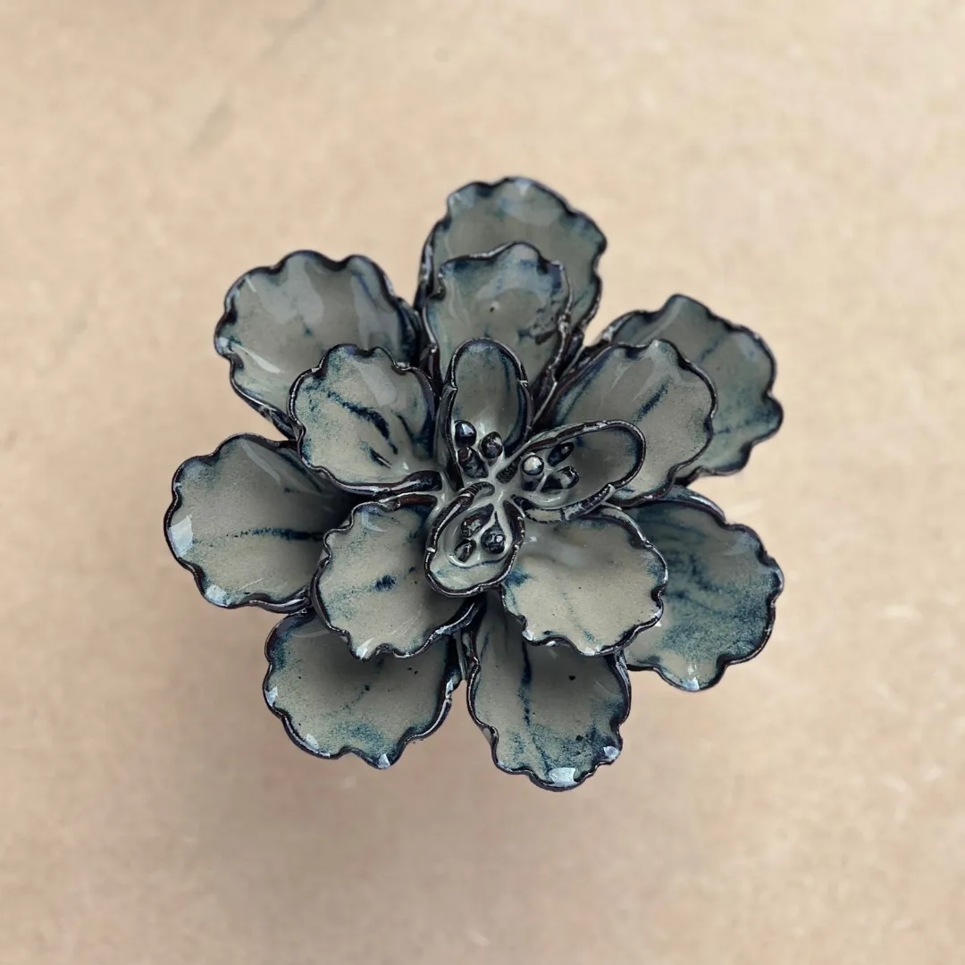 Ceramic Bloom: Dark Ecru Flower