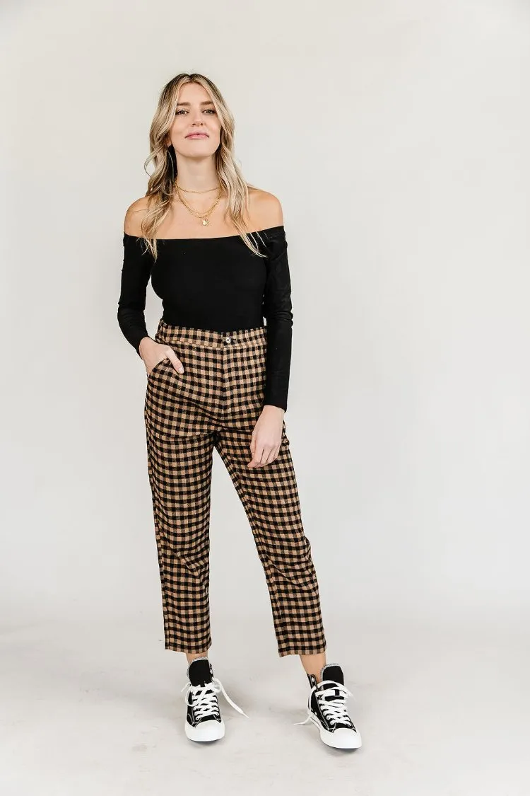 Checked in Cropped Pants