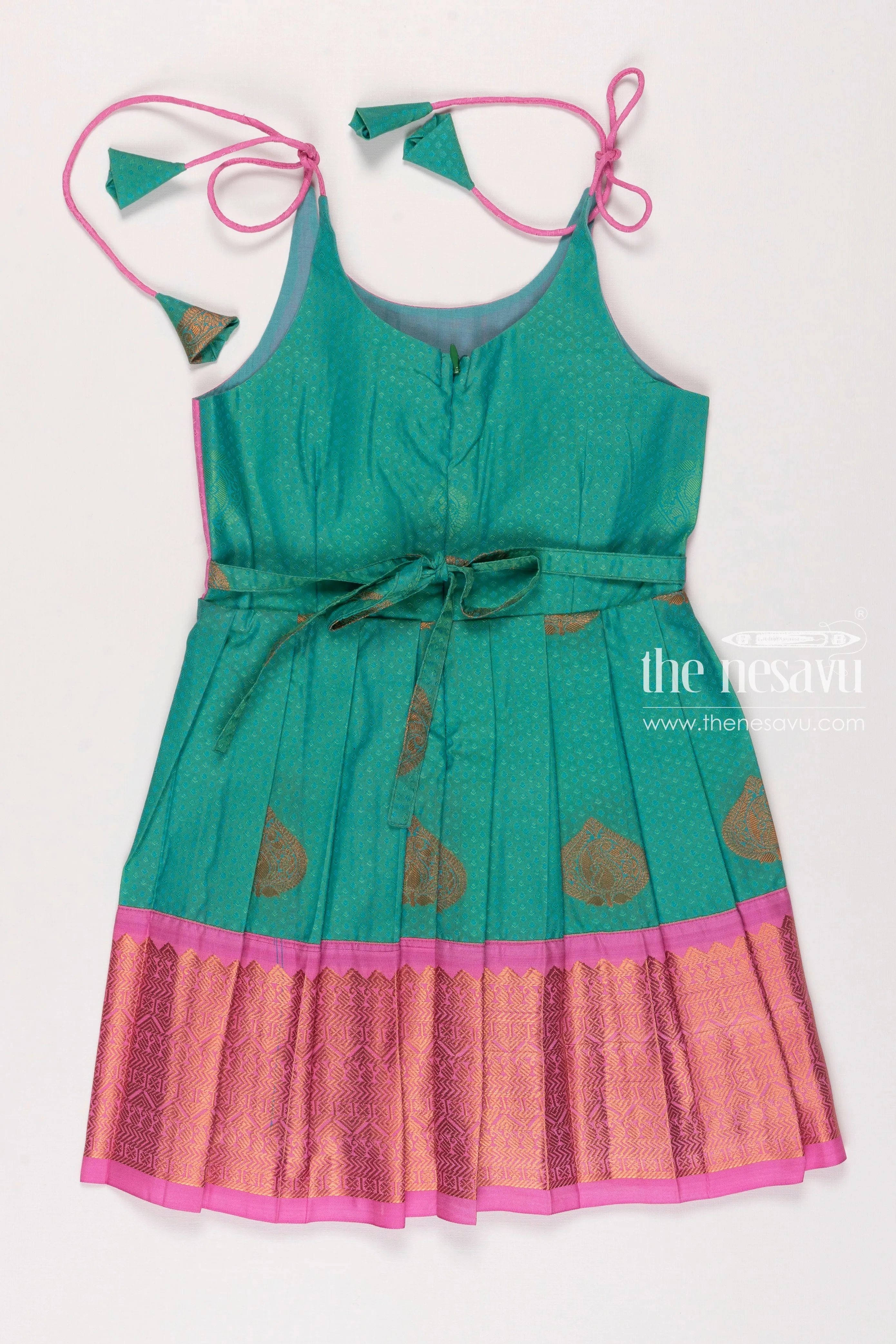 Chic Fuchsia and Emerald Silk TieUp Party Frock