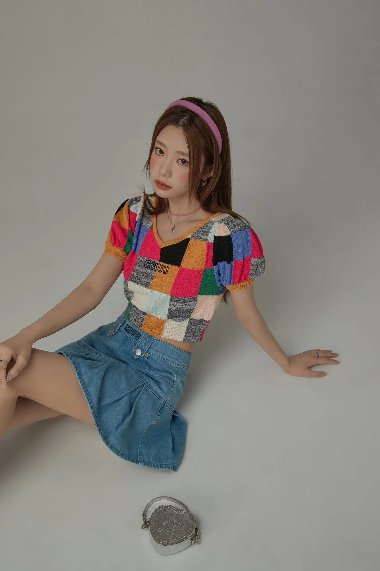 Color Check Pattern Cropped Knit Top