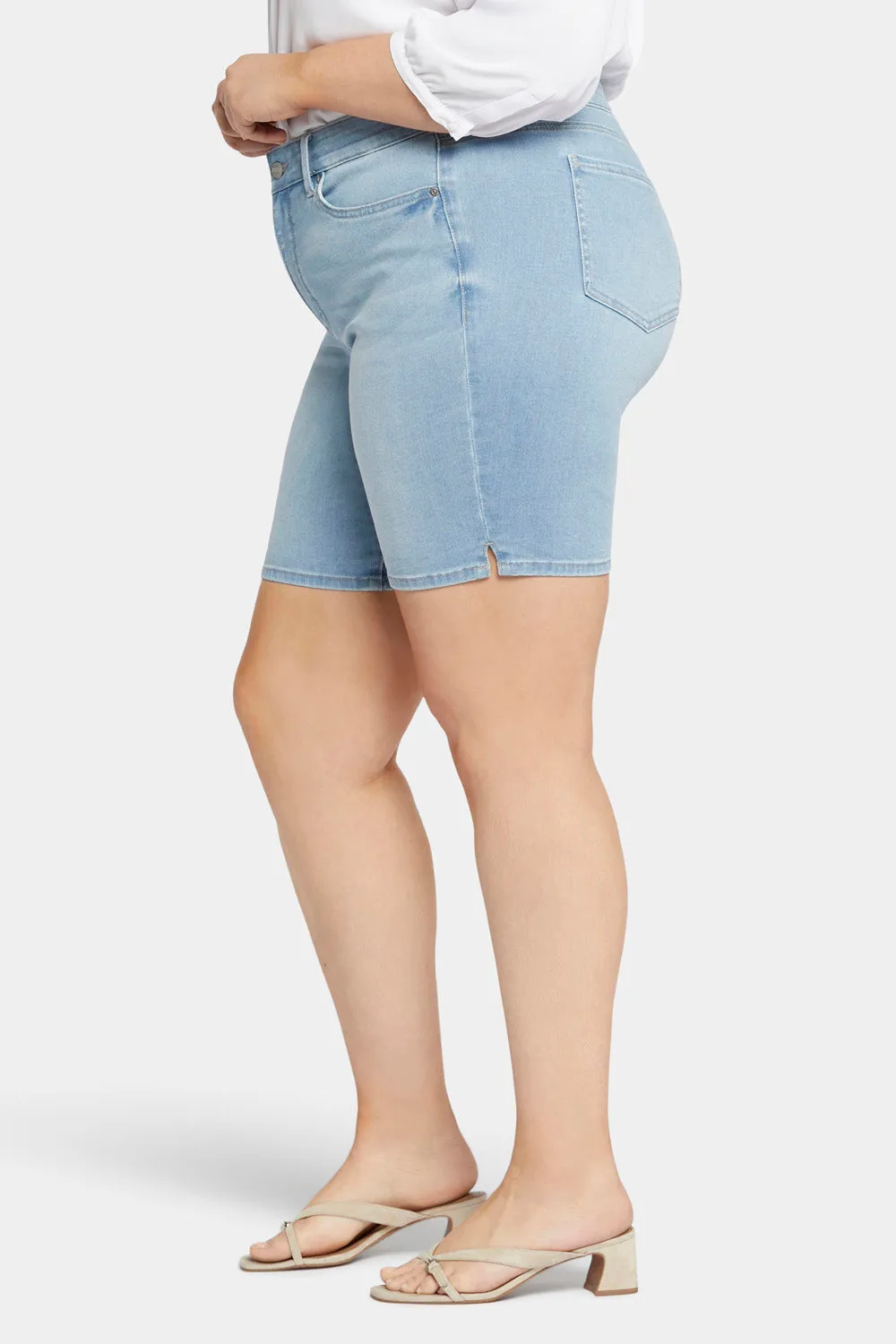 Ella Denim Shorts In Plus Size - Poetry