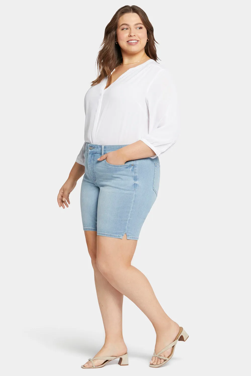 Ella Denim Shorts In Plus Size - Poetry