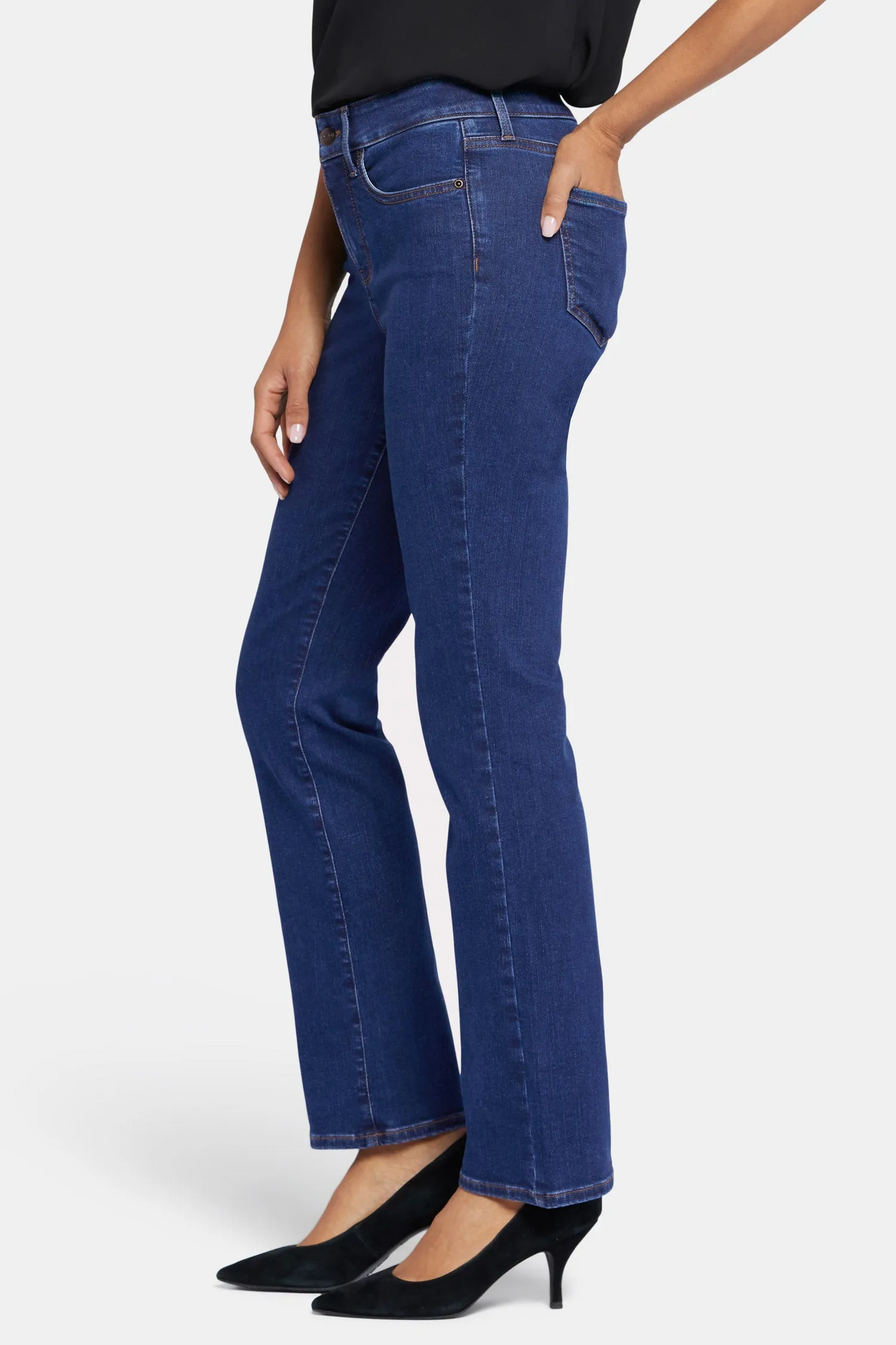 Ellison Straight Jeans - Quinn