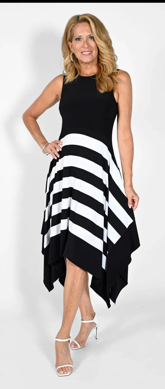 Frank Lyman - 231003 Stripe Dress