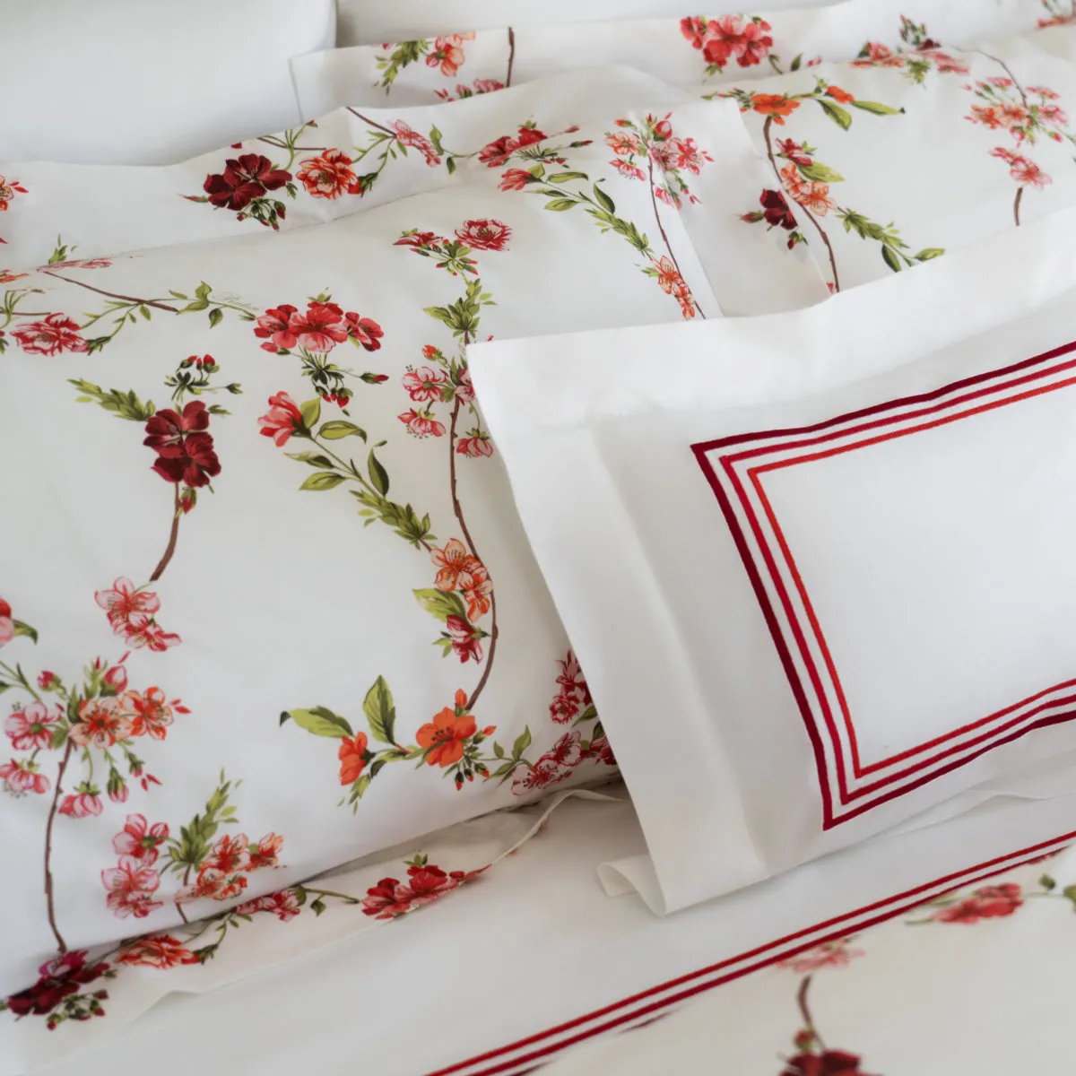 'Fresia' Bed Linen Collection by Pratesi