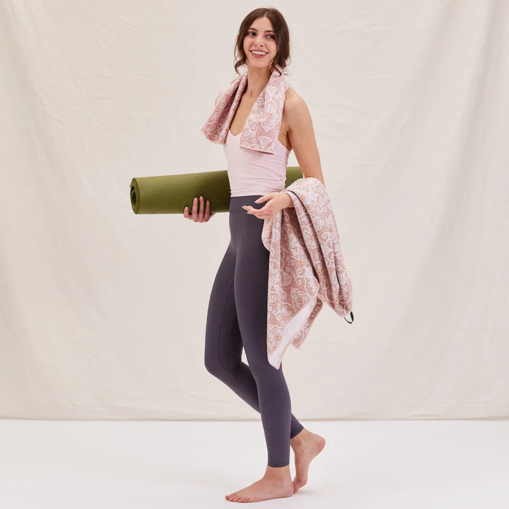 Lanterns Pink Yoga Towel