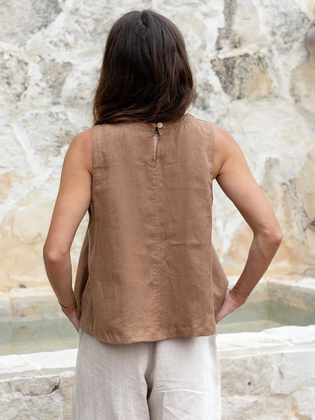 Lucia Linen Top Desert Sand