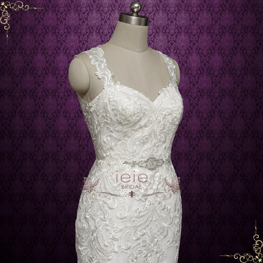 Luxurious Lace Fitted Mermaid Wedding Dress with Keyhole | FLUERINE