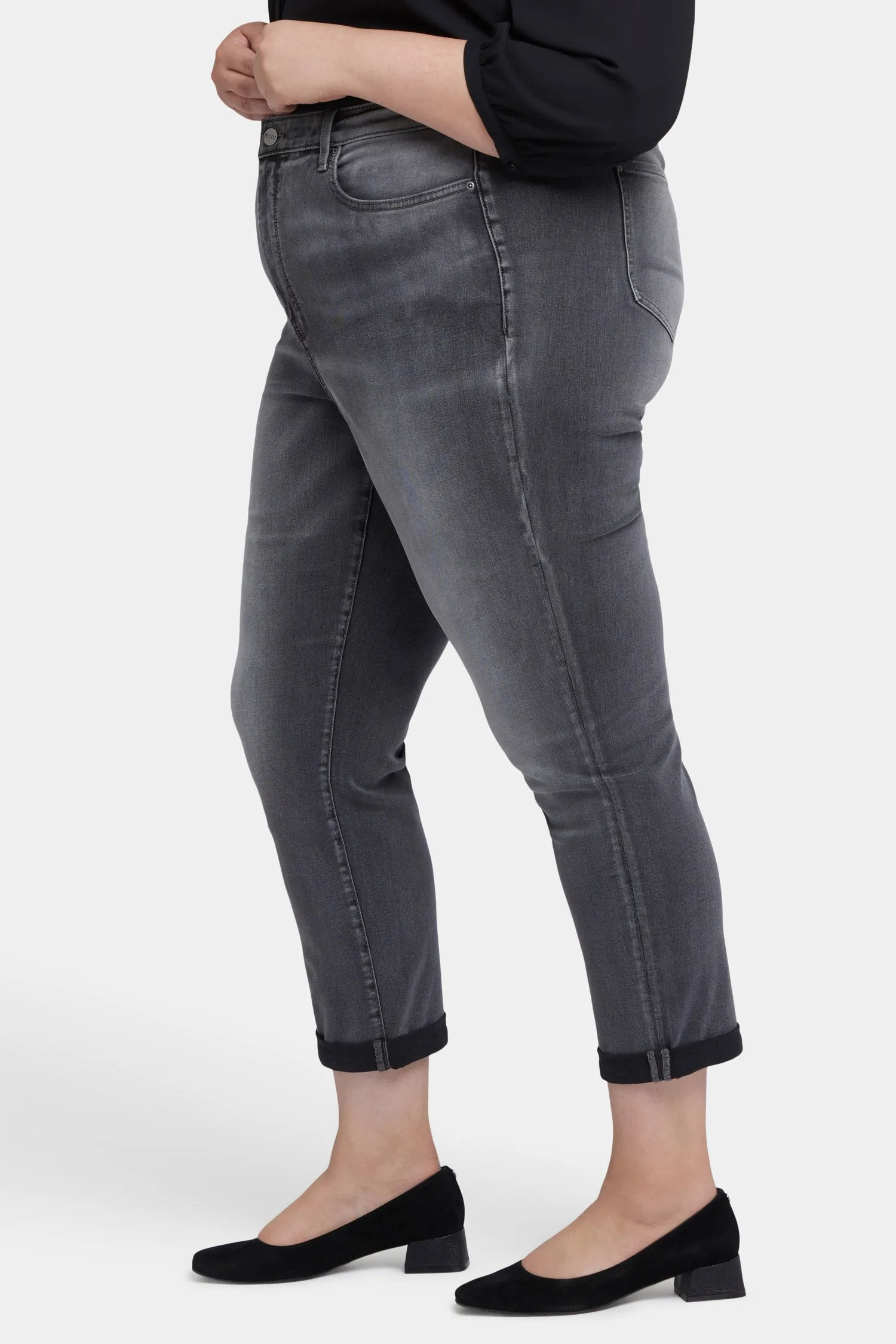 Margot Girlfriend Pants In Plus Size - Nellie