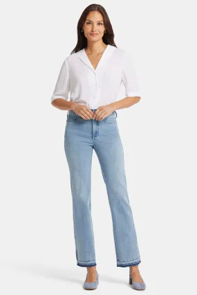 Marilyn Straight Jeans In Petite - Big Skies