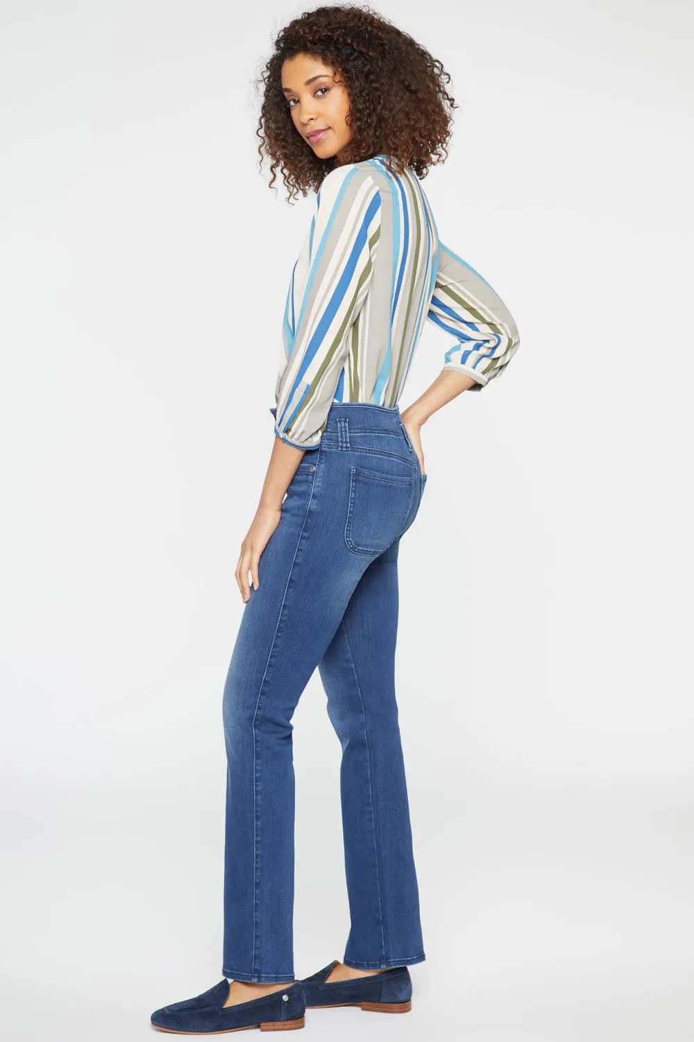 Marilyn Straight Jeans In Petite - Rendezvous