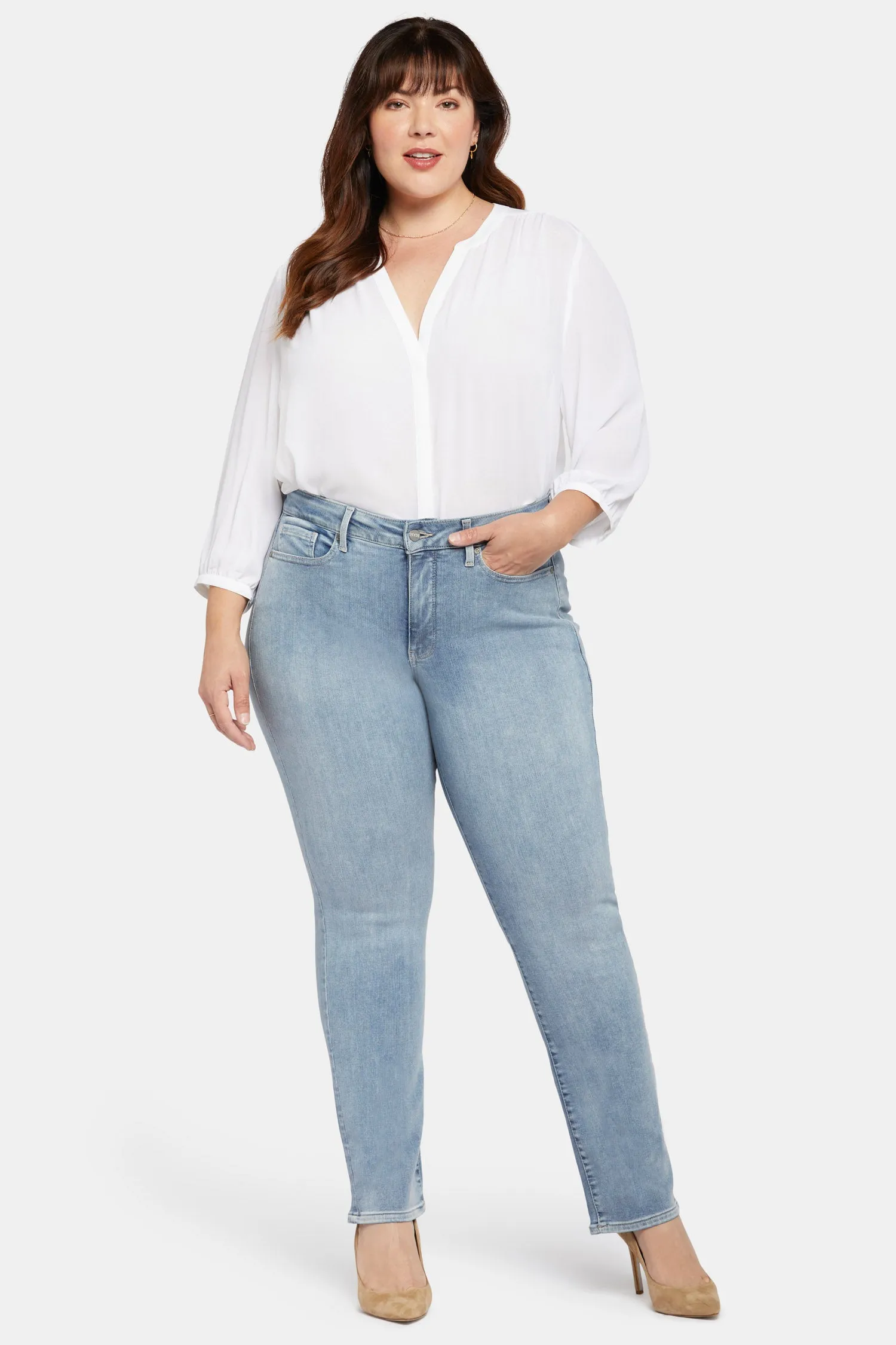 Marilyn Straight Jeans In Plus Size - Haley