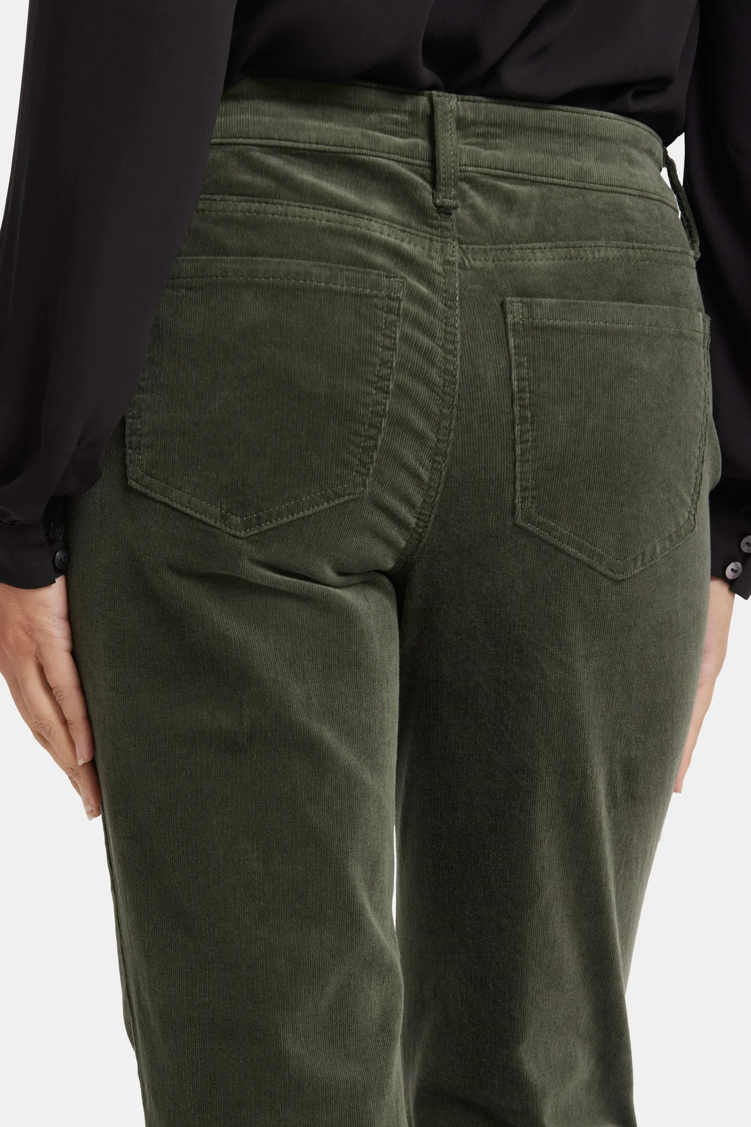 Marilyn Straight Pants In Petite - Vine Leaf