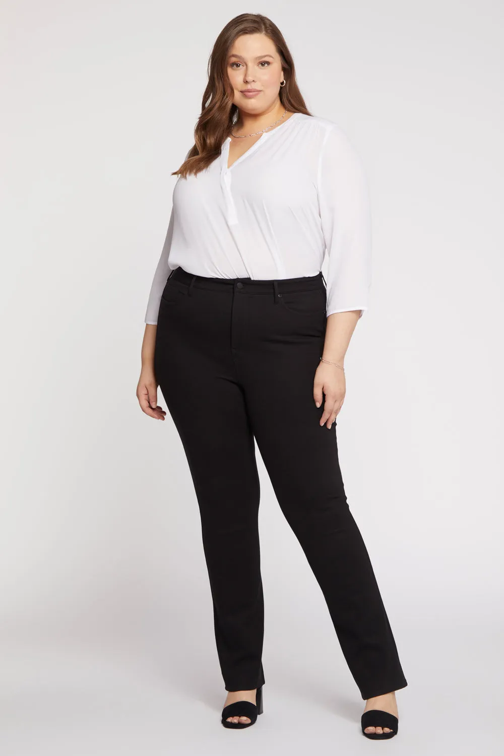 Marilyn Straight Pants In Plus Size - Black