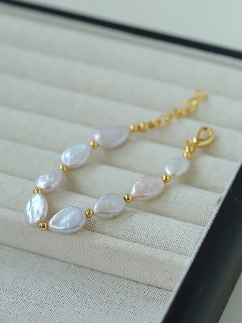 Mini Gold Bead and Teardrop Baroque Pearl Bracelet