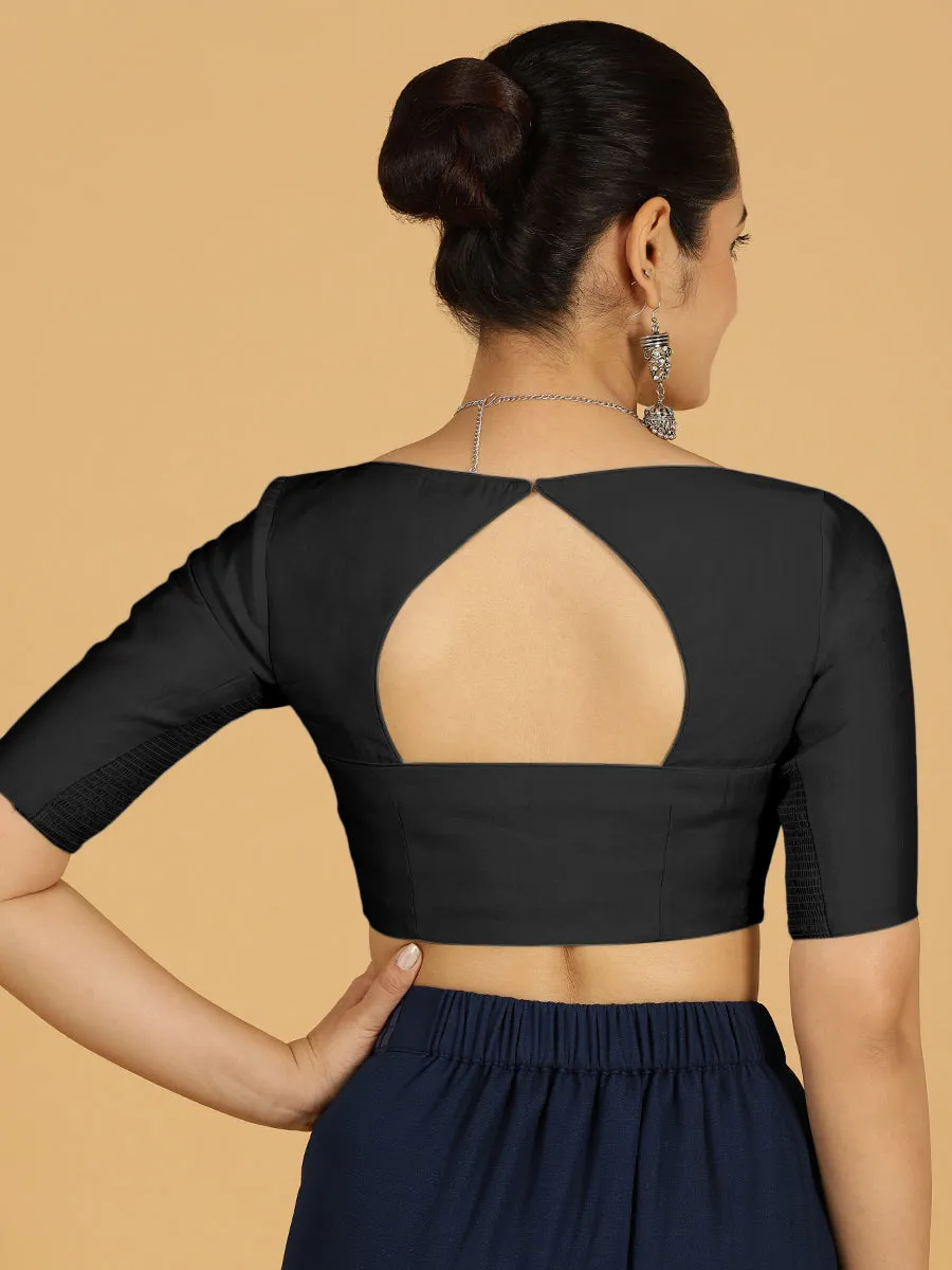 Priya x Rozaana | Elbow Sleeves Saree Blouse in Raven Black