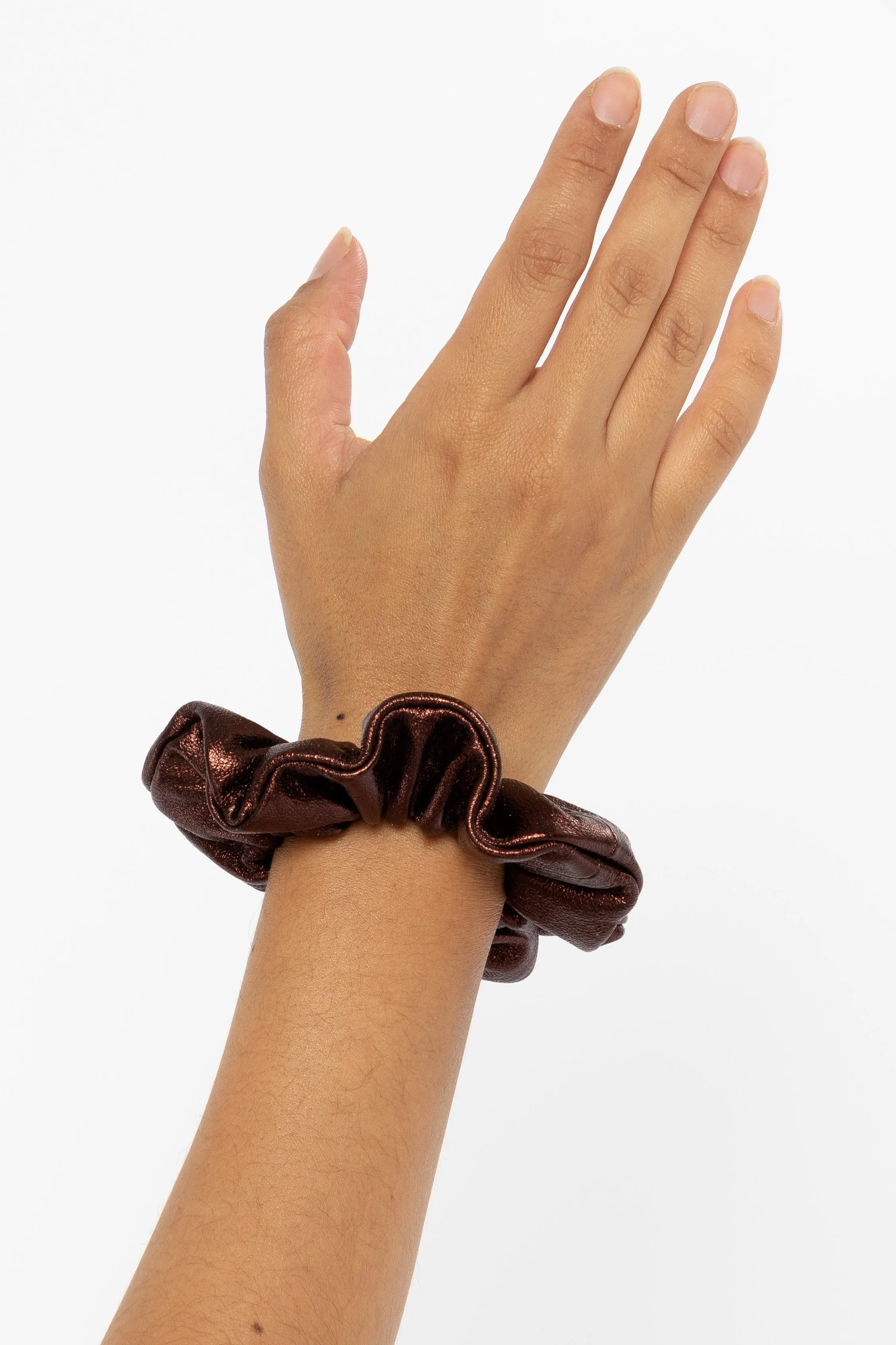 RLHSCRUNCH - Leather Scrunchie