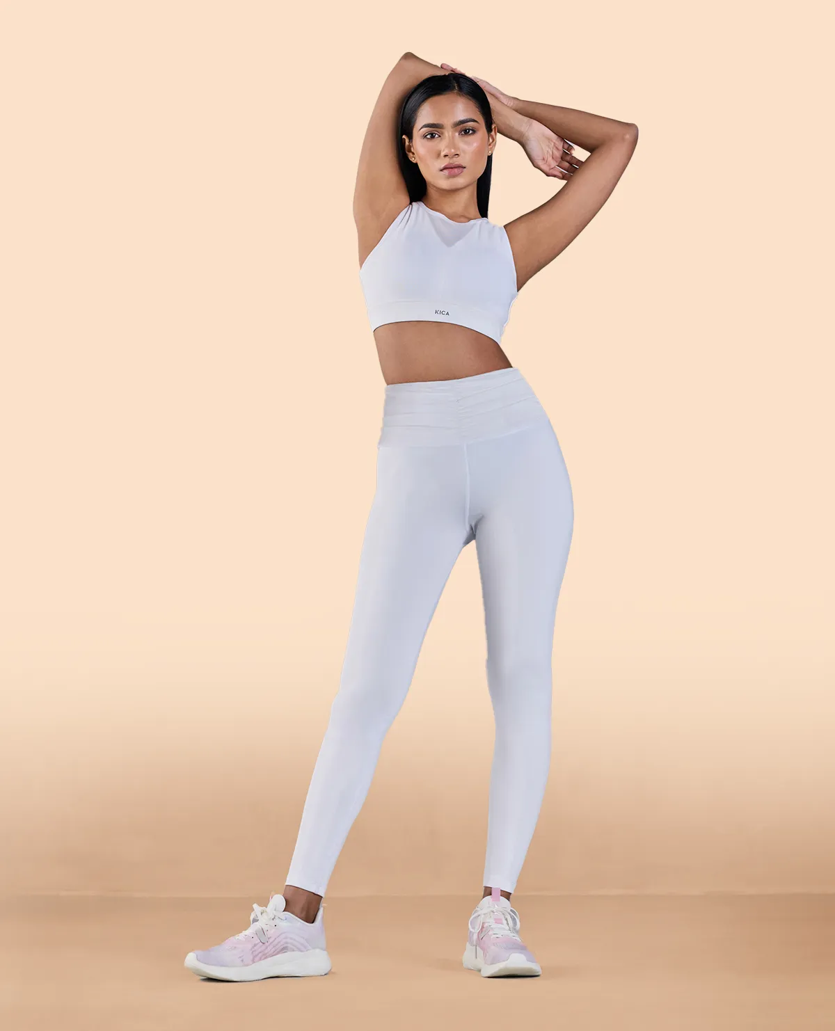 Ruched Waistband Leggings in Second SKN With Back Pocket