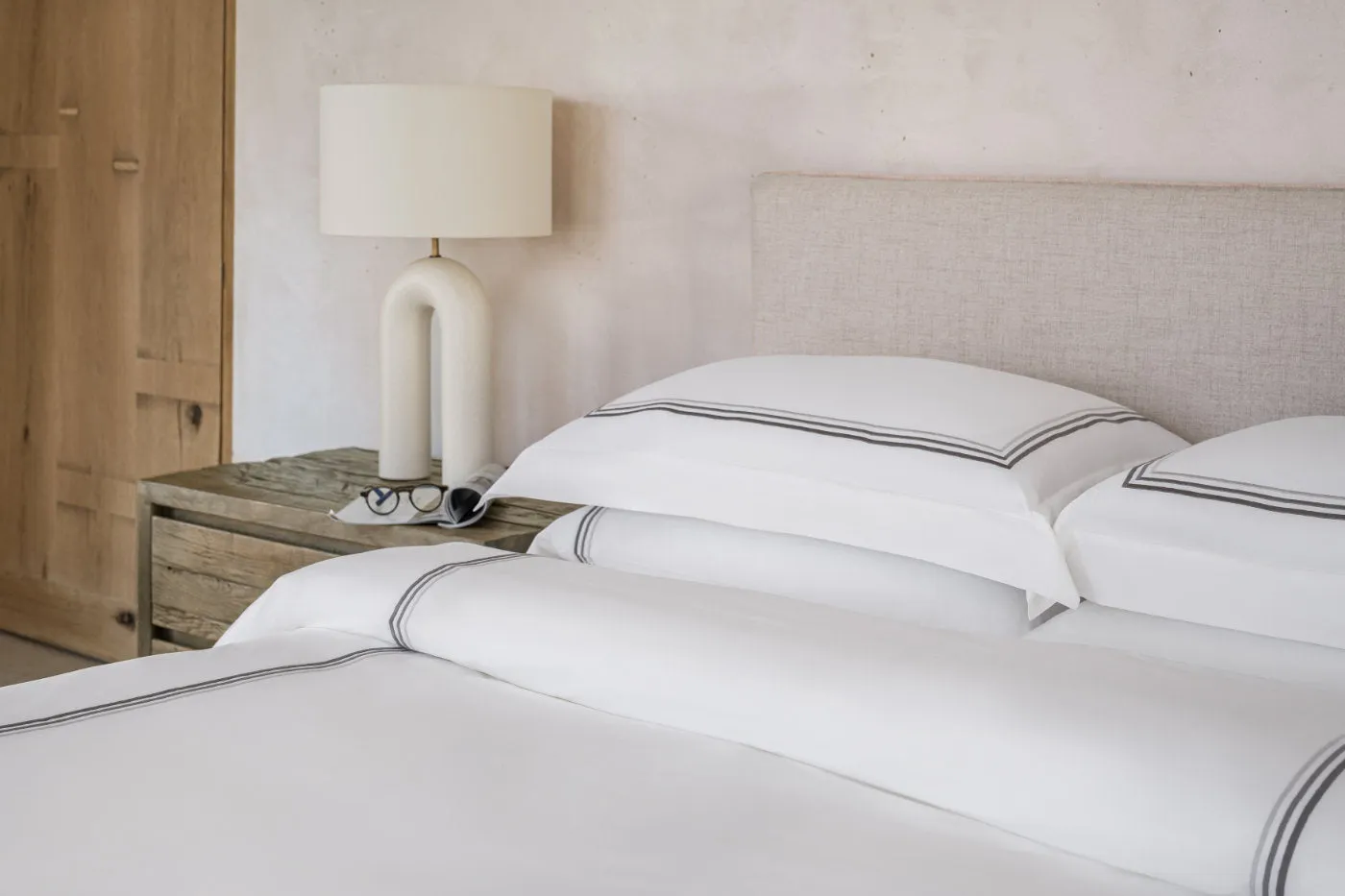 'Tre Righe Ombre' Bed Linen by Pratesi