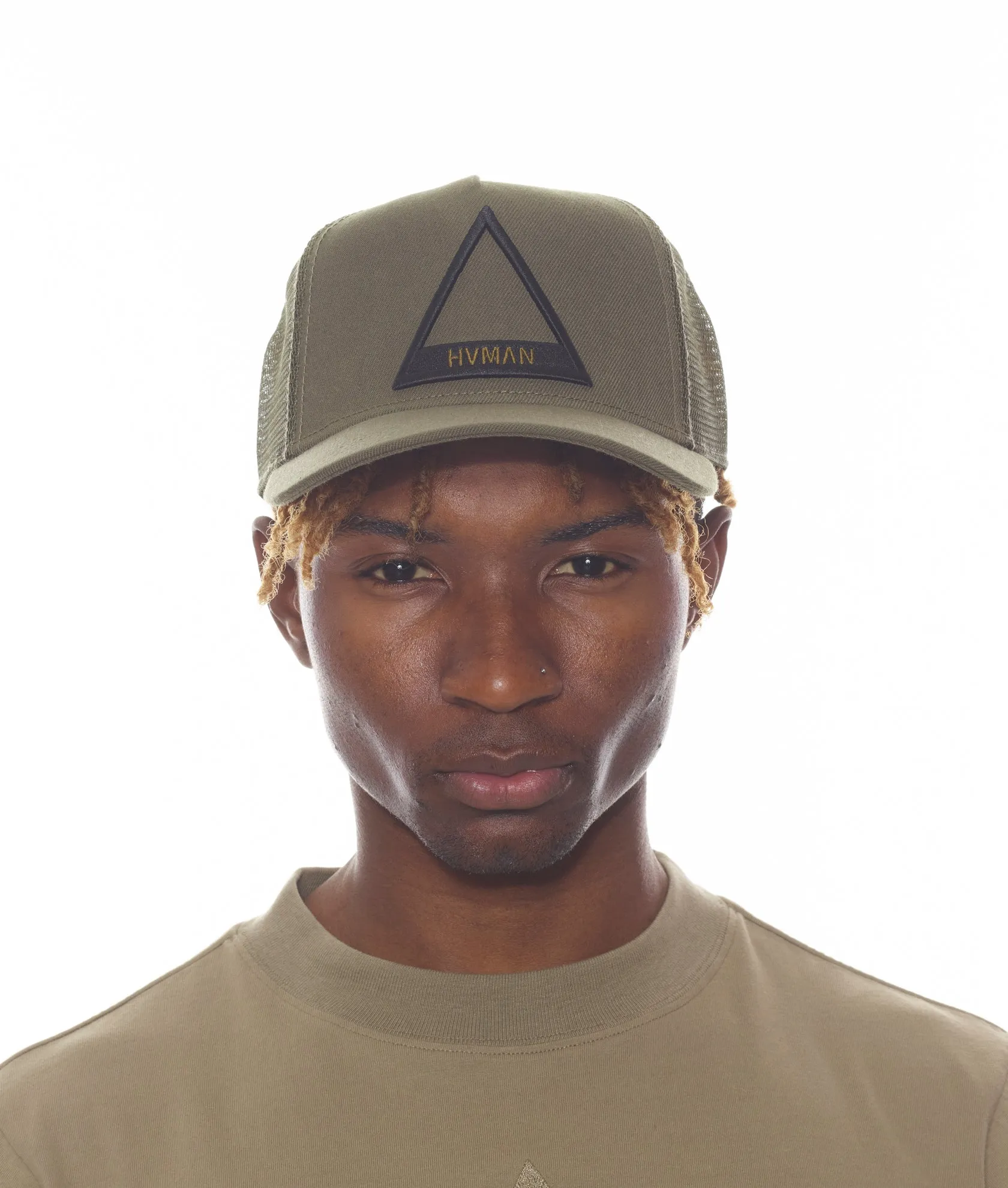 TRIANGLE LOGO MESH TRUCKER CAP IN SAGE