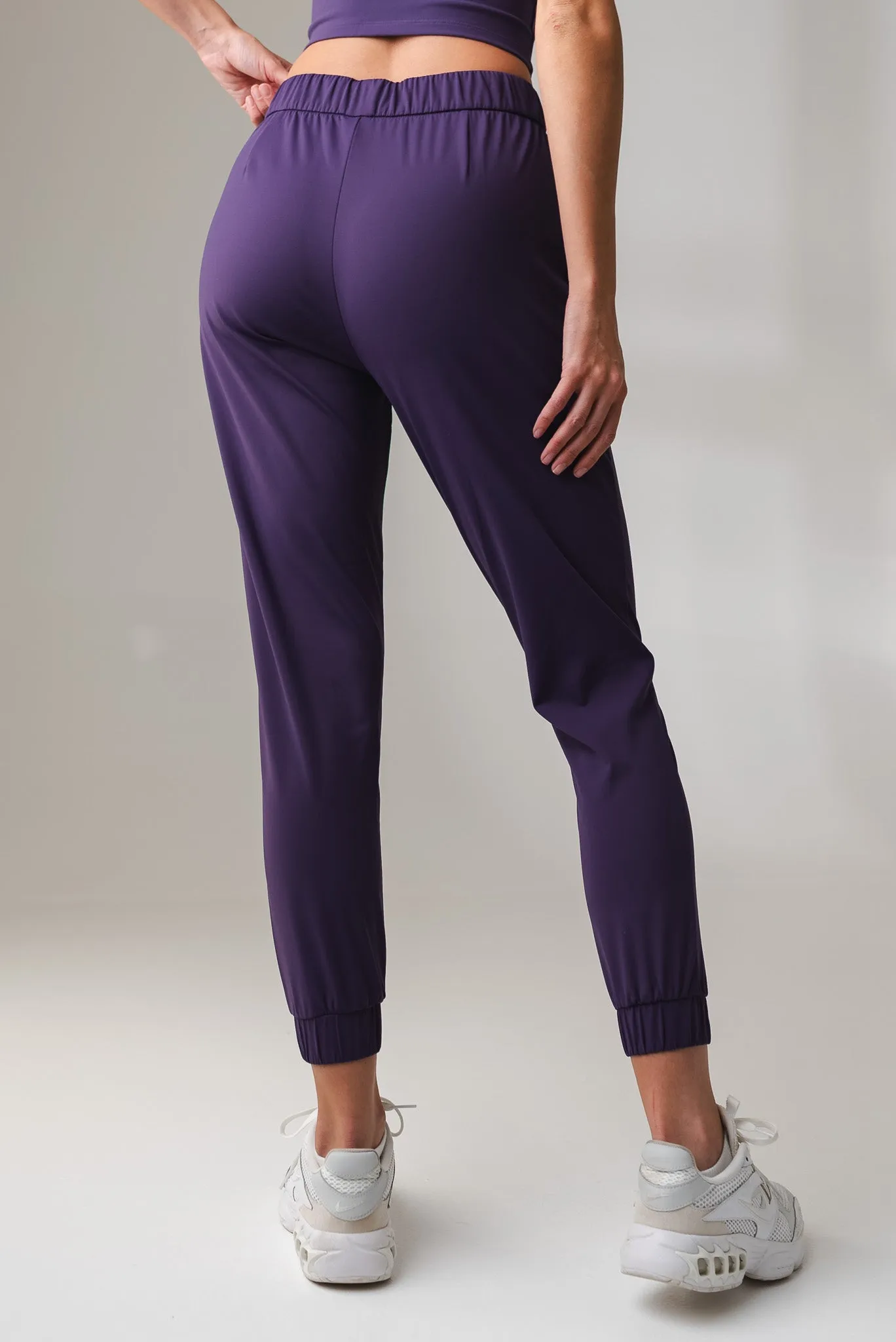 Vitality Nomad Jogger - Plum